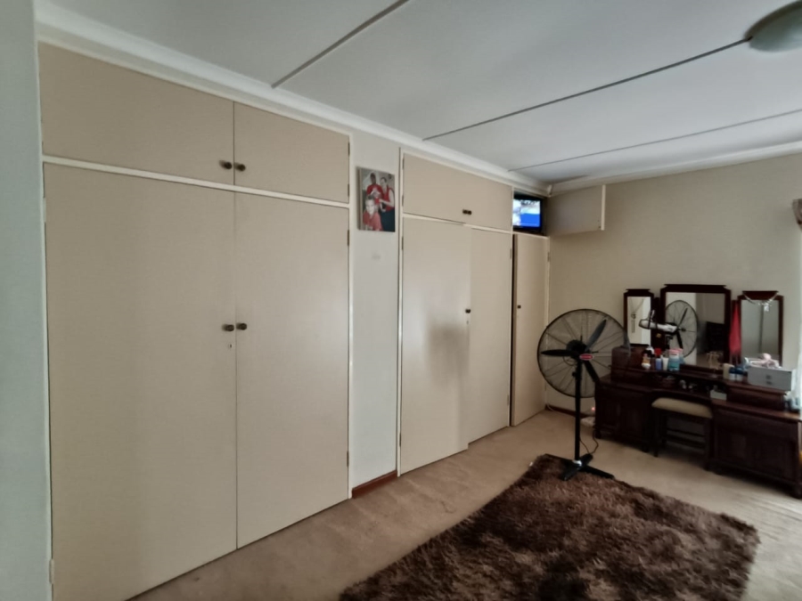 3 Bedroom Property for Sale in Protea Park North West